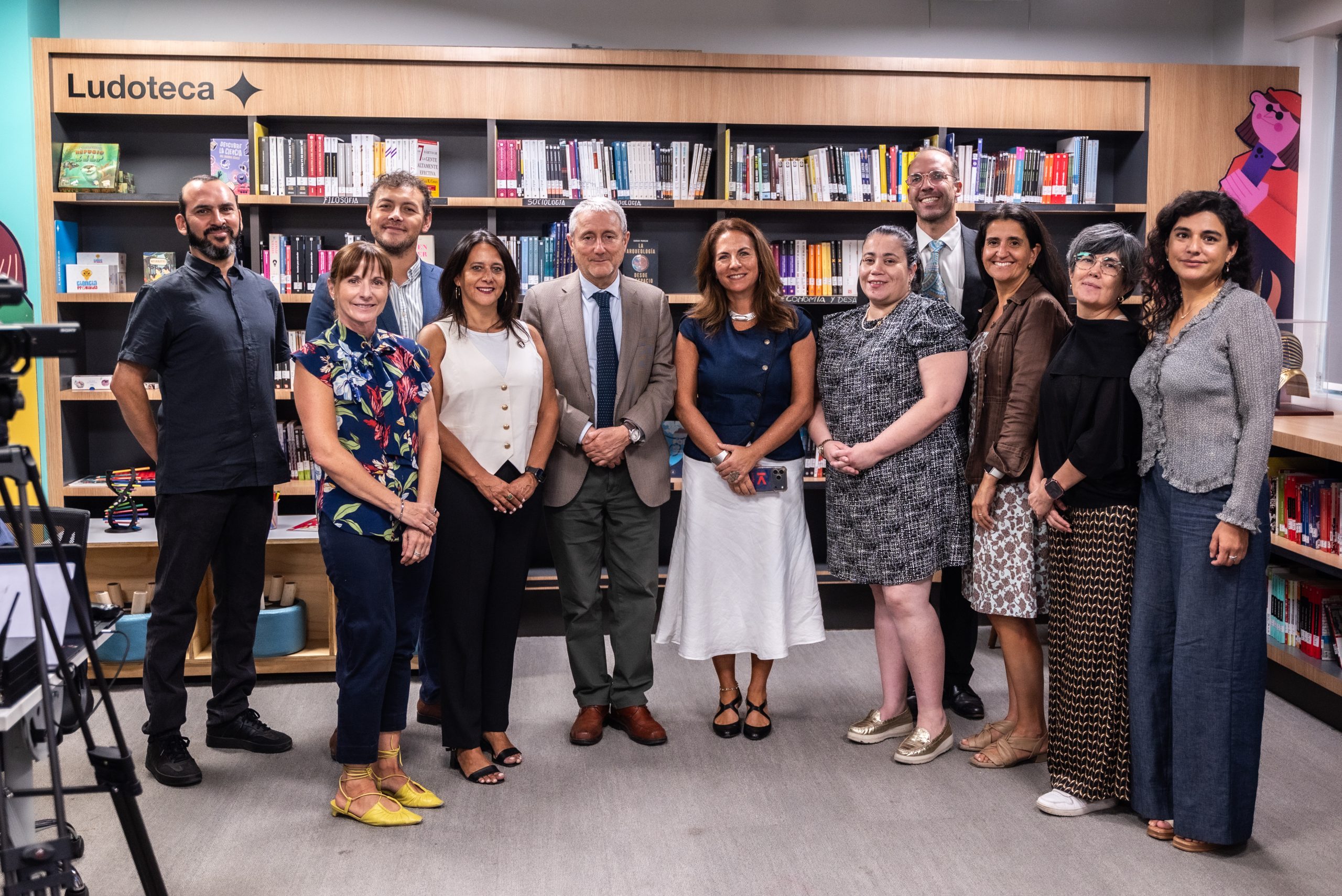 Inicia “Futuros docentes en IA”: alianza público-privada para integrar la inteligencia artificial en carreras de pedagogía