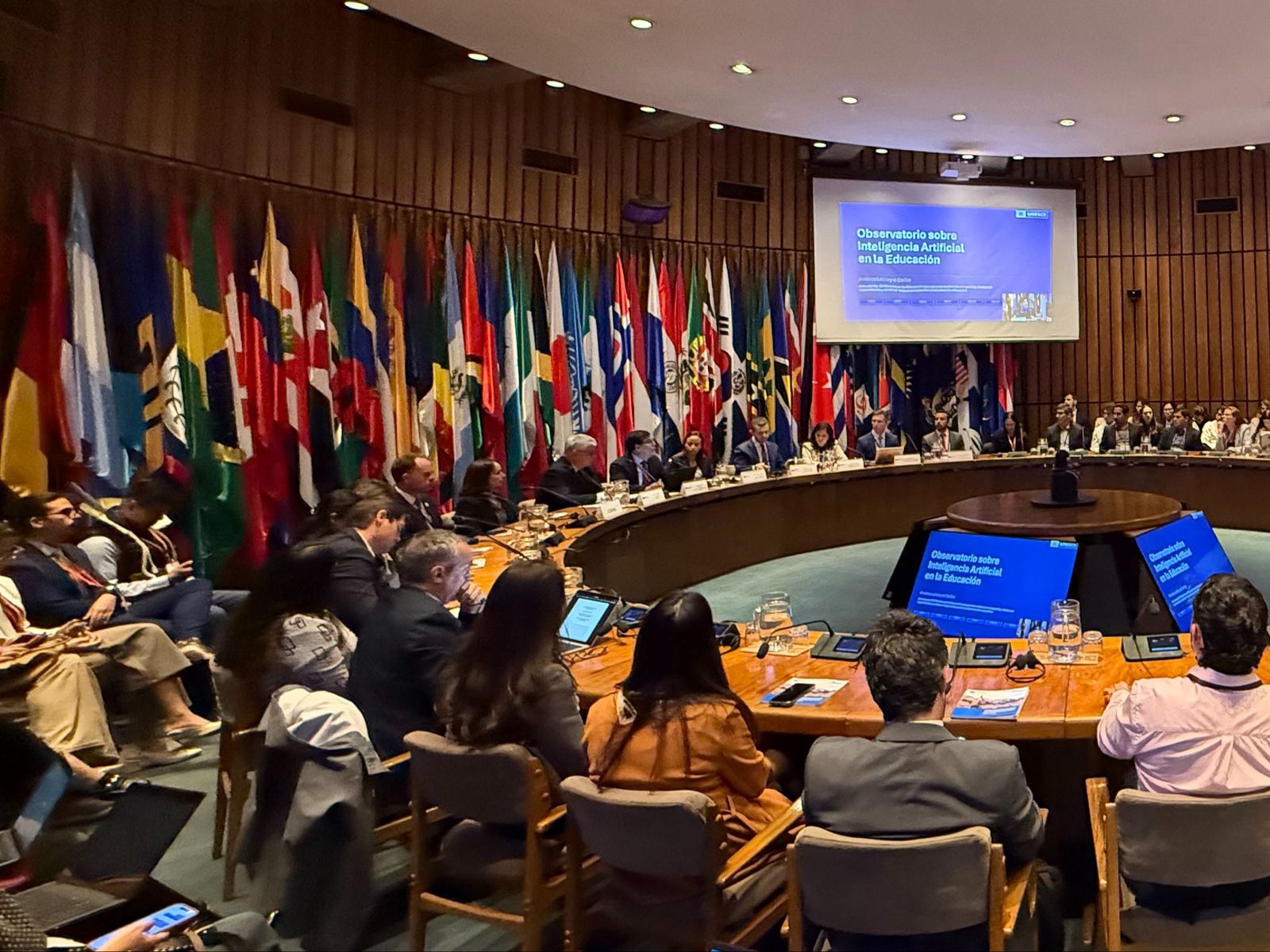 CENIA participa en el lanzamiento del Observatorio de IA en Educación de la UNESCO