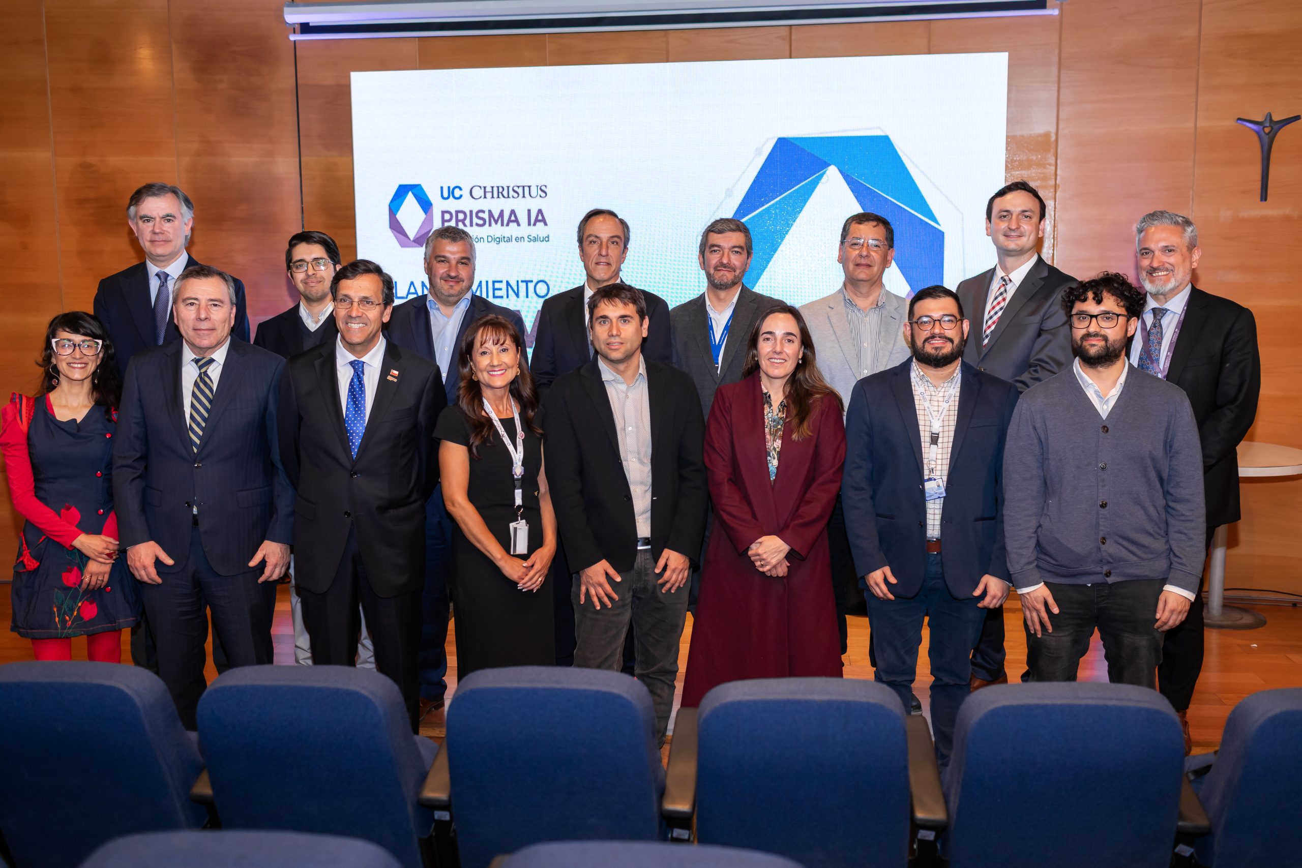 UC CHRISTUS  y Corfo lanzan PRISMA IA, el programa que incorporará la inteligencia artificial a la atención de salud en Chile